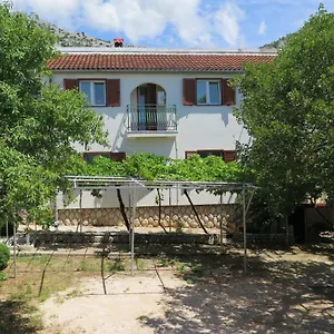 Lumbrela Apartmán Starigrad Paklenica